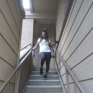 Meet your Posher, Dustin